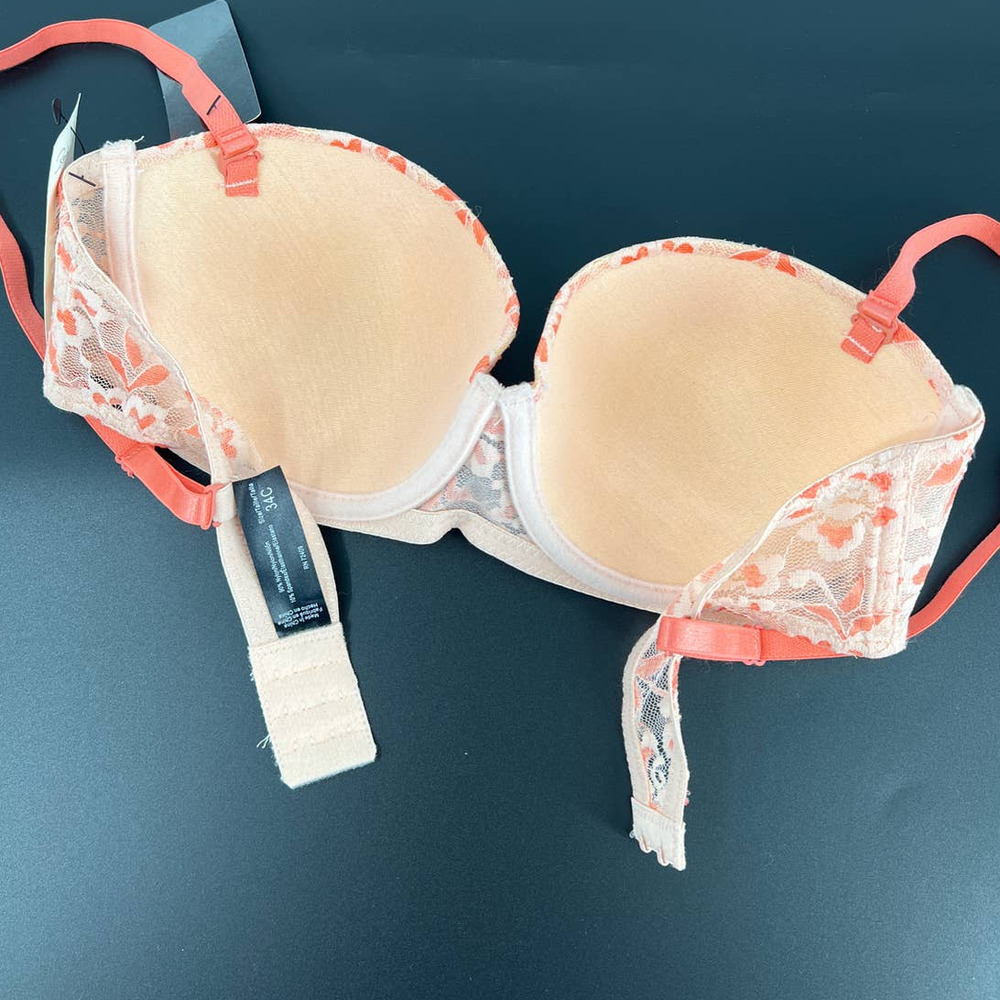 Rene Rofe Convertable Bra - Picture 2 of 5